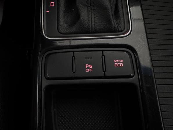 Kia Sorento II Рестайлинг с пробегом 2020 года, цена 2 400 000 рублей, 40469 км, внедорожник, Автокод Объявления