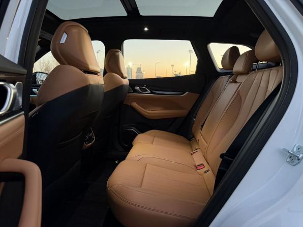 Geely Atlas II с пробегом 2026 года, цена 3 250 000 рублей, 25 км, внедорожник, Автокод Объявления