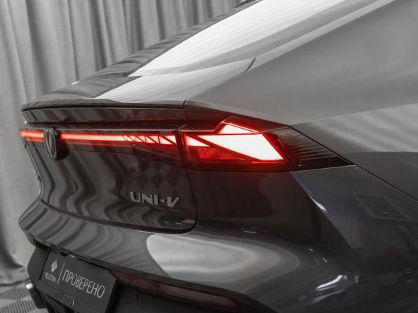 Changan UNI-V I с пробегом 2023 года, цена 2 280 000 рублей, 47000 км, лифтбек, Автокод Объявления