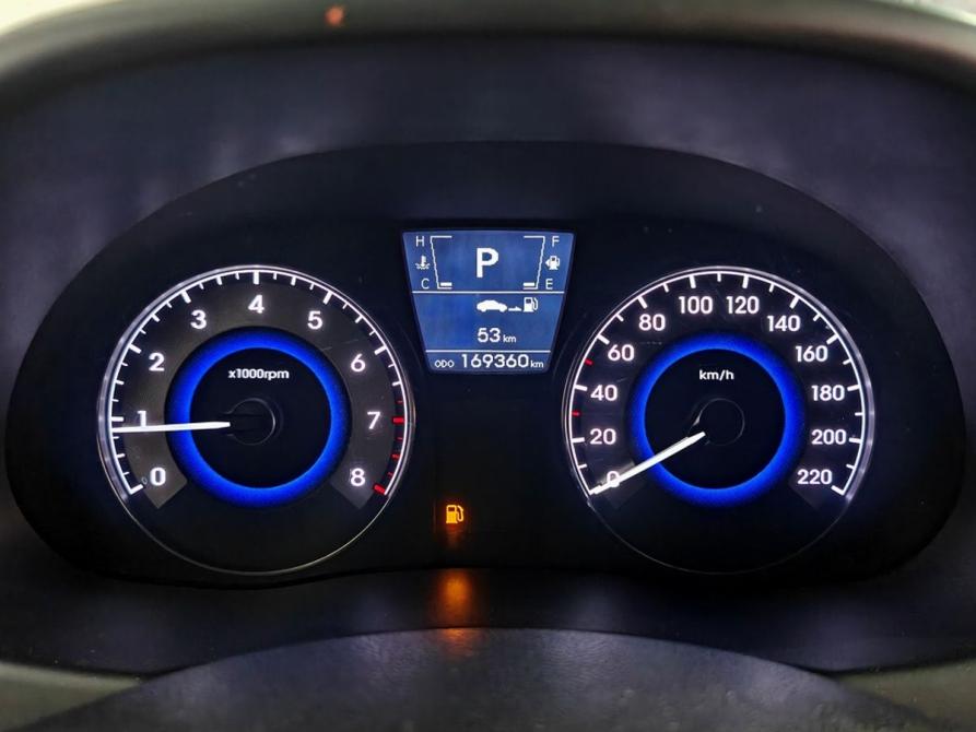 Hyundai Solaris I Москва  - изображение 12