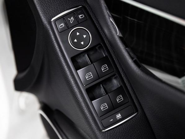Mercedes-Benz C-Класс III (W204) Рестайлинг с пробегом 2011 года, цена 1 320 000 рублей, 116133 км, универсал, Автокод Объявления