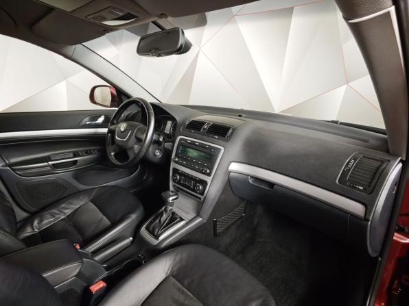 Skoda Octavia II (A5) Рестайлинг с пробегом 2008 года, цена 967 000 рублей, 93869 км, лифтбек, Автокод Объявления