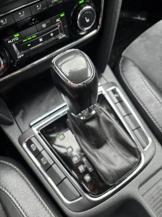 Skoda Superb II с пробегом 2012 года, цена 1 050 000 рублей, 177035 км, лифтбек, Автокод Объявления