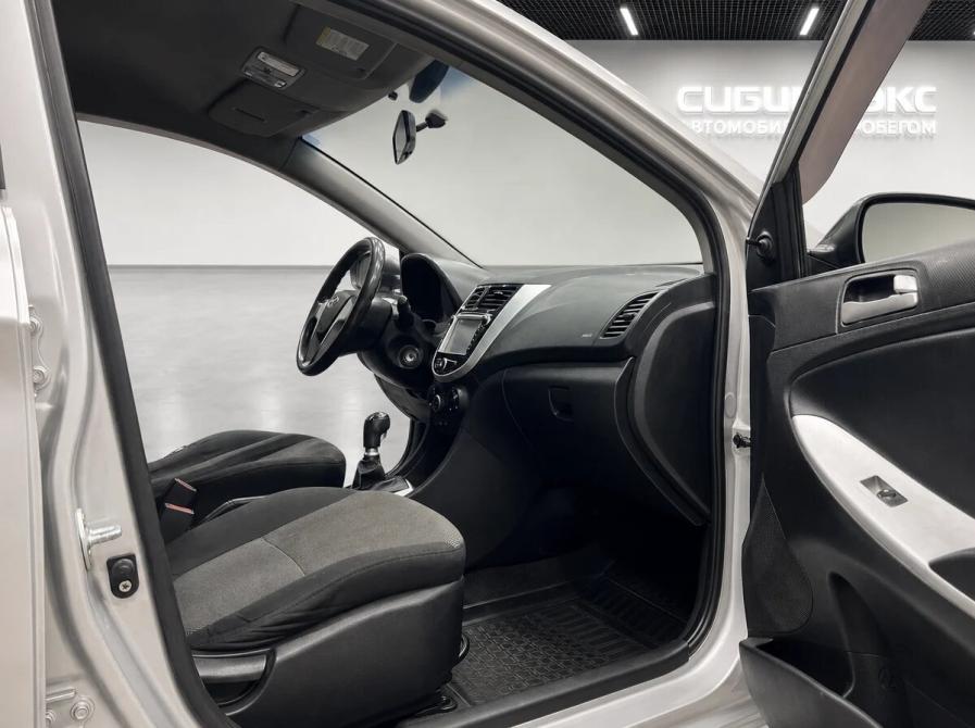 Hyundai Solaris I Кемерово  - изображение 10