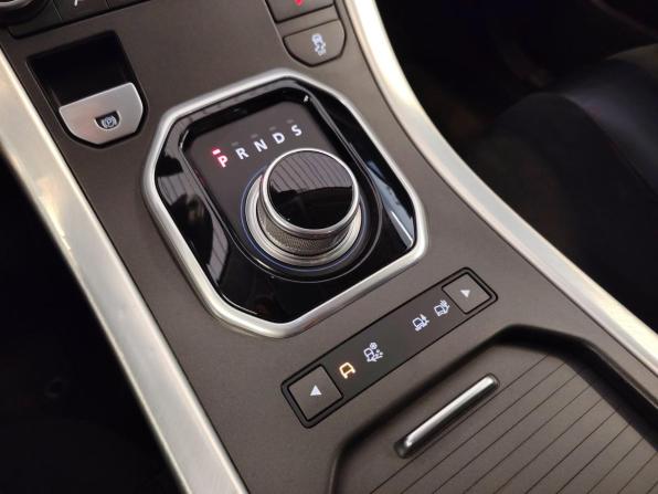 Land Rover Range Rover Evoque I с пробегом 2015 года, цена 2 156 000 рублей, 121747 км, внедорожник, Автокод Объявления