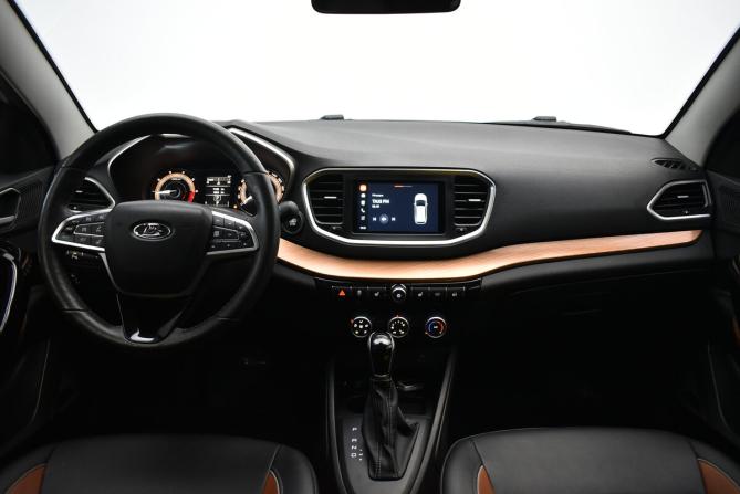 Lada (ВАЗ) Vesta I Рестайлинг (NG) с пробегом 2024 года, цена 1 250 000 рублей, 71186 км, универсал, Автокод Объявления