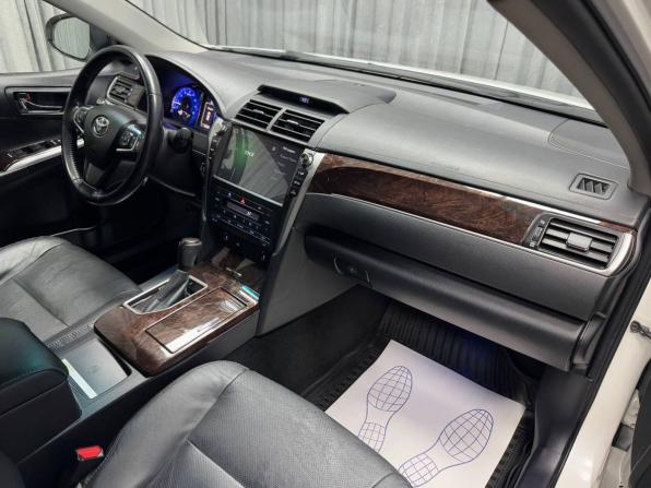 Toyota Camry VII (XV50) Рестайлинг 2 с пробегом 2017 года, цена 2 178 000 рублей, 119979 км, седан, Автокод Объявления