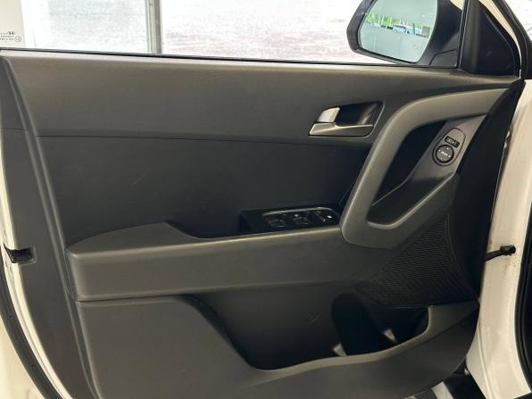 Hyundai Creta I Рестайлинг с пробегом 2021 года, цена 2 115 000 рублей, 111874 км, внедорожник, Автокод Объявления