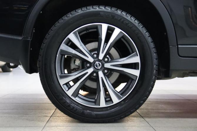 Nissan X-Trail III Рестайлинг с пробегом 2018 года, цена 1 795 950 рублей, 138086 км, внедорожник, Автокод Объявления