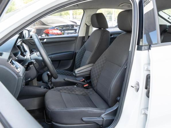 Skoda Rapid II с пробегом 2021 года, цена 1 250 000 рублей, 202148 км, лифтбек, Автокод Объявления