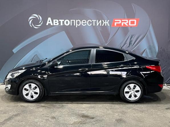 Hyundai Solaris I Рестайлинг с пробегом 2014 года, цена 1 042 000 рублей, 115295 км, седан, Автокод Объявления