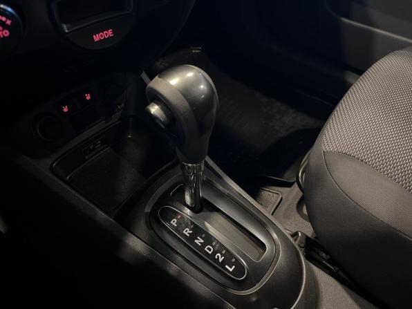 Kia Rio II Рестайлинг с пробегом 2011 года, цена 640 000 рублей, 147525 км, хэтчбек, Автокод Объявления