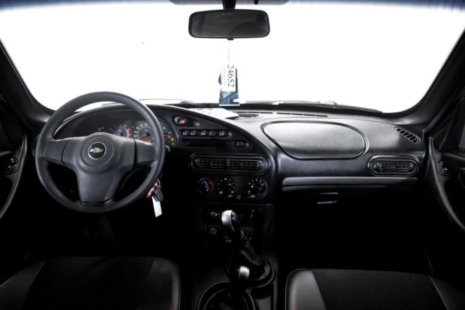 Chevrolet Niva I Рестайлинг с пробегом 2011 года, цена 575 000 рублей, 135000 км, внедорожник, Автокод Объявления
