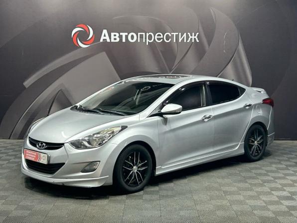 Hyundai Avante V с пробегом 2012 года, цена 830 000 рублей, 236000 км, седан, Автокод Объявления