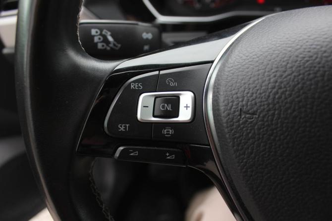 Volkswagen Jetta VII с пробегом 2020 года, цена 1 717 000 рублей, 115420 км, седан, Автокод Объявления