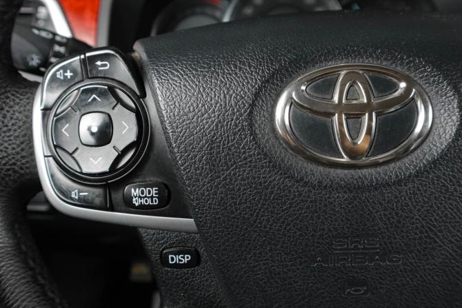 Toyota Camry VII (XV50) с пробегом 2013 года, цена 1 579 000 рублей, 206000 км, седан, Автокод Объявления