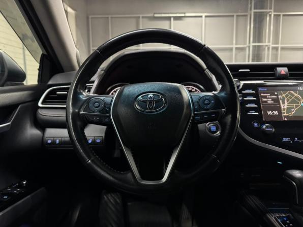 Toyota Camry VIII (XV70) с пробегом 2019 года, цена 2 697 000 рублей, 139200 км, седан, Автокод Объявления