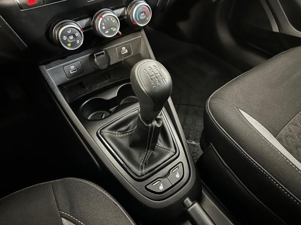 Lada (ВАЗ) Vesta I Рестайлинг (NG) с пробегом 2023 года, цена 1 229 900 рублей, 25219 км, седан, Автокод Объявления