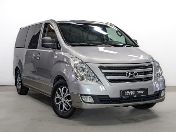 Hyundai Grand Starex I Рестайлинг с пробегом 2017 года, цена 2 475 000 рублей, 98892 км, минивэн, Автокод Объявления
