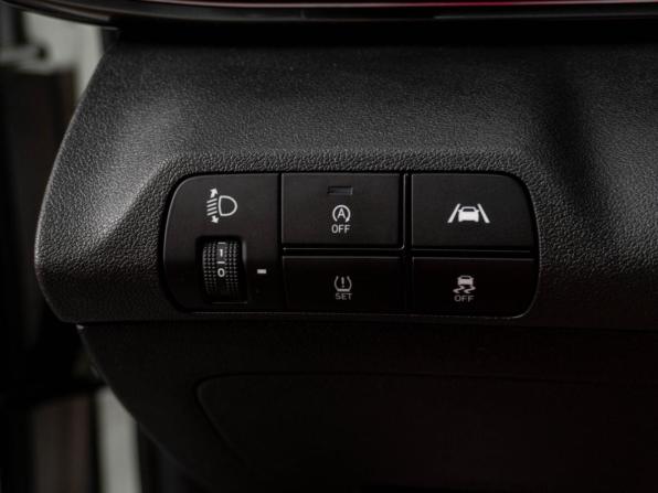 Hyundai Elantra VII (CN7) с пробегом 2022 года, цена 2 379 000 рублей, 63372 км, седан, Автокод Объявления