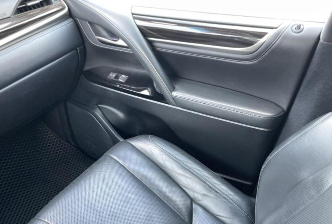 Lexus LX III Рестайлинг 2 с пробегом 2016 года, цена 6 517 000 рублей, 155471 км, внедорожник, Автокод Объявления