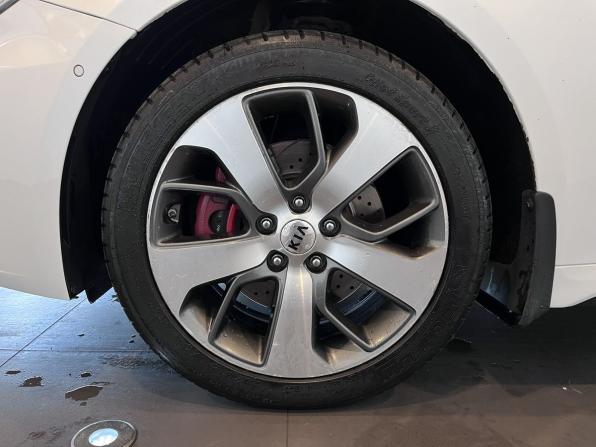 Kia Optima IV Рестайлинг с пробегом 2018 года, цена 2 230 000 рублей, 125978 км, седан, Автокод Объявления