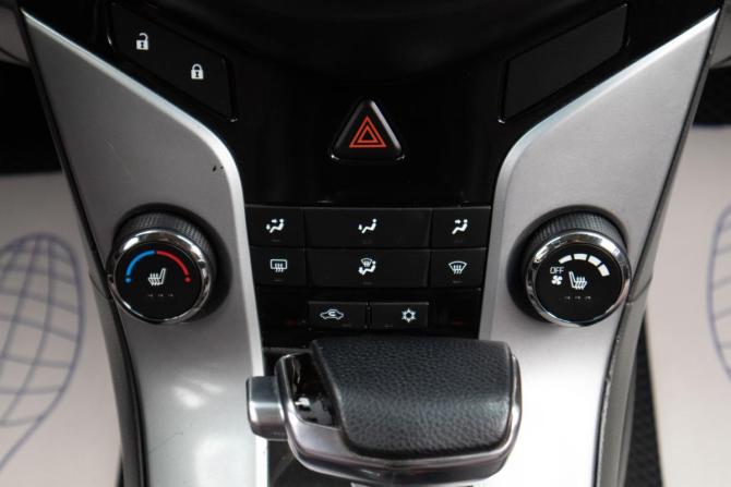 Chevrolet Cruze I с пробегом 2010 года, цена 669 000 рублей, 231000 км, седан, Автокод Объявления