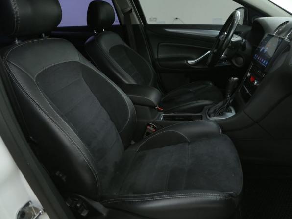 Ford Mondeo IV Рестайлинг с пробегом 2013 года, цена 649 000 рублей, 213700 км, седан, Автокод Объявления