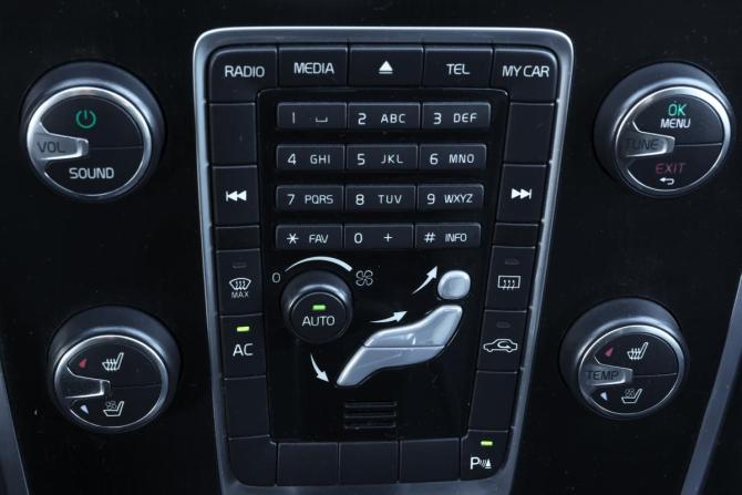 Volvo S80 II Рестайлинг с пробегом 2012 года, цена 968 000 рублей, 308704 км, седан, Автокод Объявления