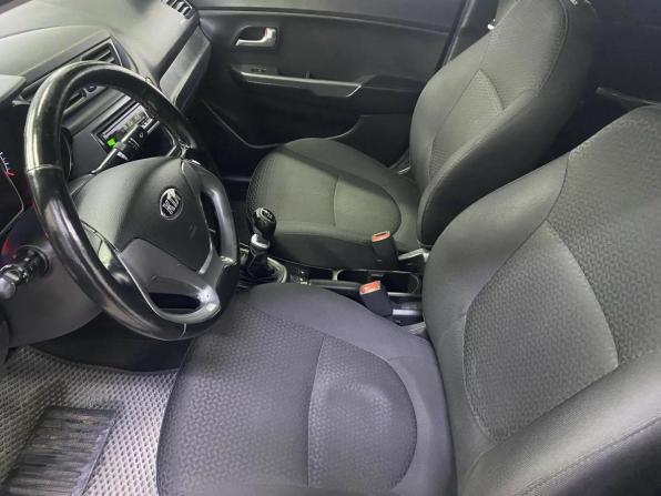 Kia Rio III Рестайлинг с пробегом 2015 года, цена 826 246 рублей, 140957 км, седан, Автокод Объявления