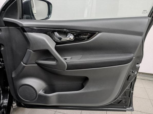 Nissan Qashqai II с пробегом 2017 года, цена 1 725 000 рублей, 59300 км, внедорожник, Автокод Объявления