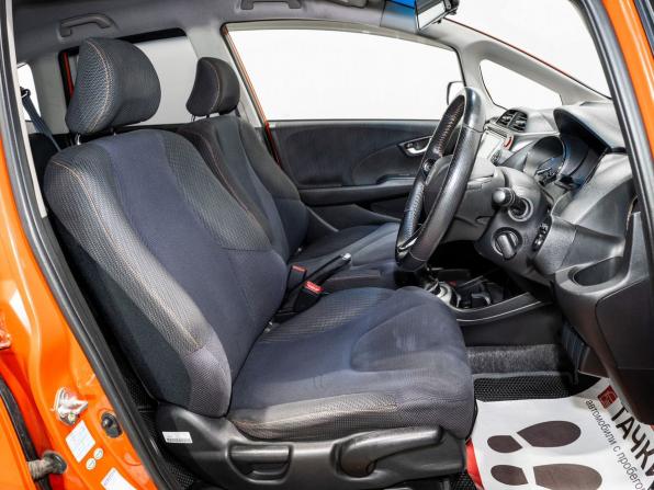 Honda Fit II с пробегом 2011 года, цена 1 130 000 рублей, 132220 км, хэтчбек, Автокод Объявления