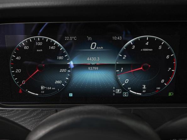 Mercedes-Benz E-Класс V (W213 S213 C238) Рестайлинг с пробегом 2021 года, цена 4 998 938 рублей, 93799 км, седан, Автокод Объявления