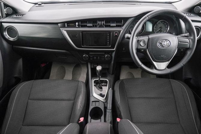 Toyota Auris II с пробегом 2012 года, цена 1 149 000 рублей, 71400 км, хэтчбек, Автокод Объявления