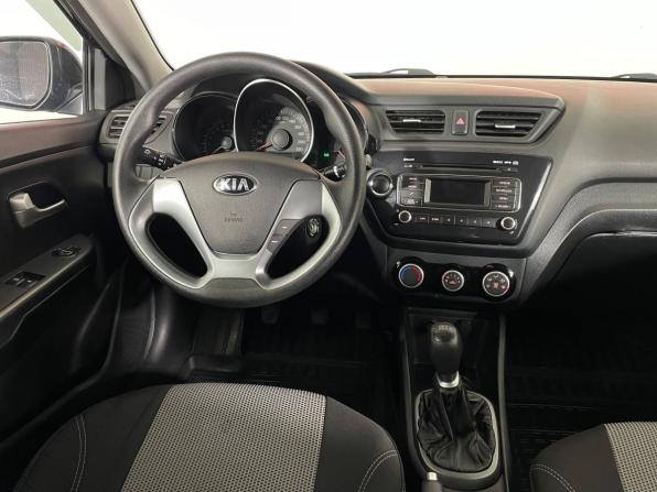 Kia Rio III Рестайлинг с пробегом 2016 года, цена 868 000 рублей, 165646 км, седан, Автокод Объявления