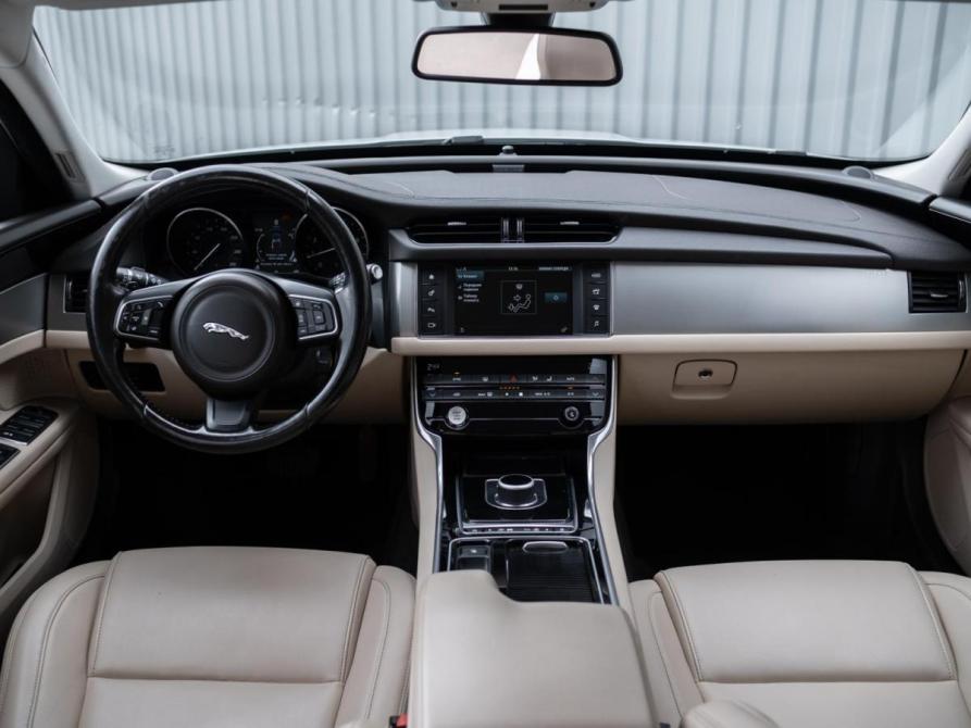 Jaguar XF II Сочи  - изображение 8