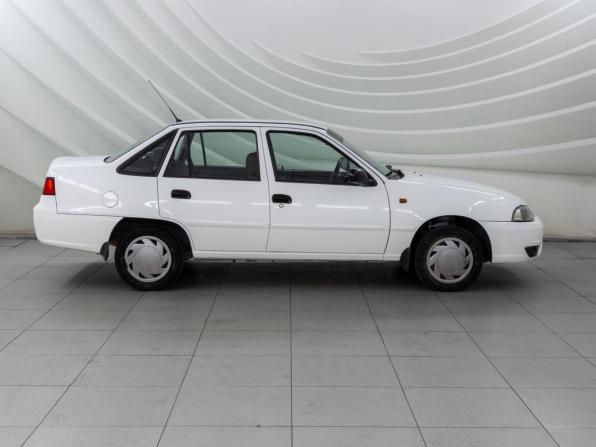 Daewoo Nexia I Рестайлинг с пробегом 2012 года, цена 308 000 рублей, 156074 км, седан, Автокод Объявления