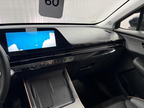 Omoda C5 I Рестайлинг с пробегом 2024 года, цена 1 827 000 рублей, 9653 км, внедорожник, Автокод Объявления
