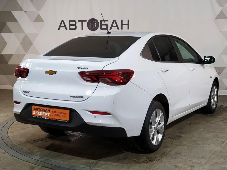 Chevrolet Onix II Екатеринбург  - изображение 3
