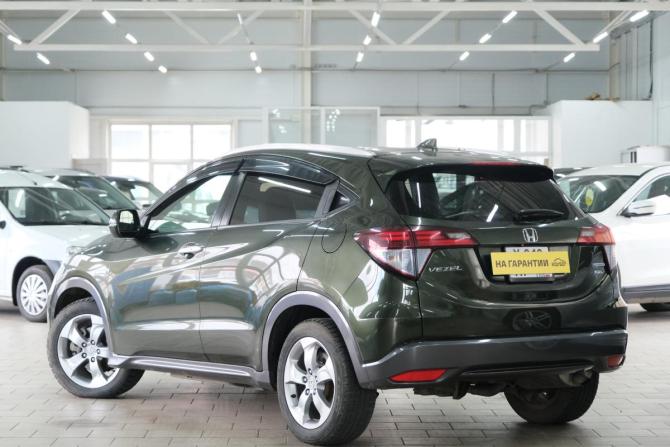 Honda Vezel I с пробегом 2013 года, цена 1 669 000 рублей, 130000 км, внедорожник, Автокод Объявления