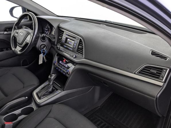 Hyundai Elantra VI (AD) с пробегом 2017 года, цена 1 275 000 рублей, 115100 км, седан, Автокод Объявления