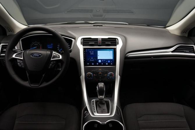 Ford Mondeo V с пробегом 2017 года, цена 1 465 000 рублей, 256000 км, седан, Автокод Объявления
