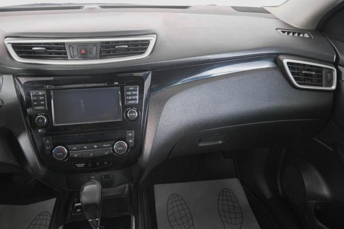 Nissan Qashqai II с пробегом 2014 года, цена 1 549 000 рублей, 185000 км, внедорожник, Автокод Объявления