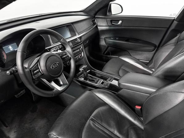 Kia Optima IV Рестайлинг с пробегом 2018 года, цена 1 440 000 рублей, 180654 км, седан, Автокод Объявления
