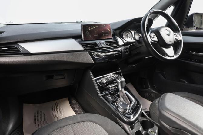 BMW 2 серии Active Tourer F45 с пробегом 2015 года, цена 1 339 000 рублей, 66212 км, компактвэн, Автокод Объявления