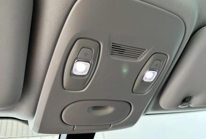 Renault Scenic IV с пробегом 2019 года, цена 1 950 000 рублей, 81087 км, компактвэн, Автокод Объявления