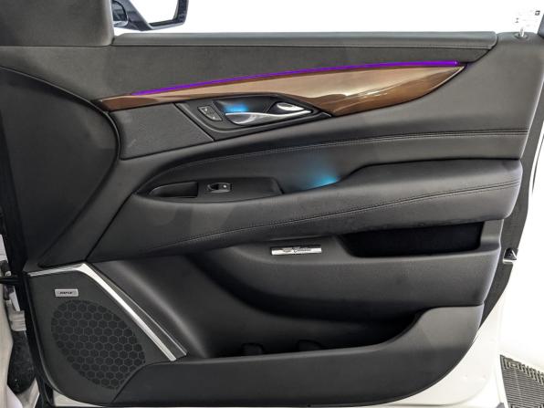 Cadillac Escalade IV с пробегом 2020 года, цена 6 100 000 рублей, 47064 км, внедорожник, Автокод Объявления