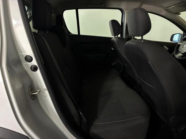 Renault Sandero II с пробегом 2015 года, цена 840 000 рублей, 151800 км, хэтчбек, Автокод Объявления