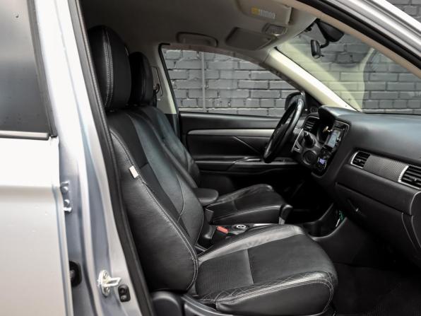 Mitsubishi Outlander III с пробегом 2012 года, цена 1 520 000 рублей, 126315 км, внедорожник, Автокод Объявления