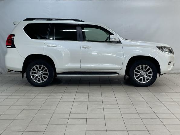 Toyota Land Cruiser Prado 150 Series Рестайлинг 2 с пробегом 2019 года, цена 4 700 000 рублей, 182083 км, внедорожник, Автокод Объявления